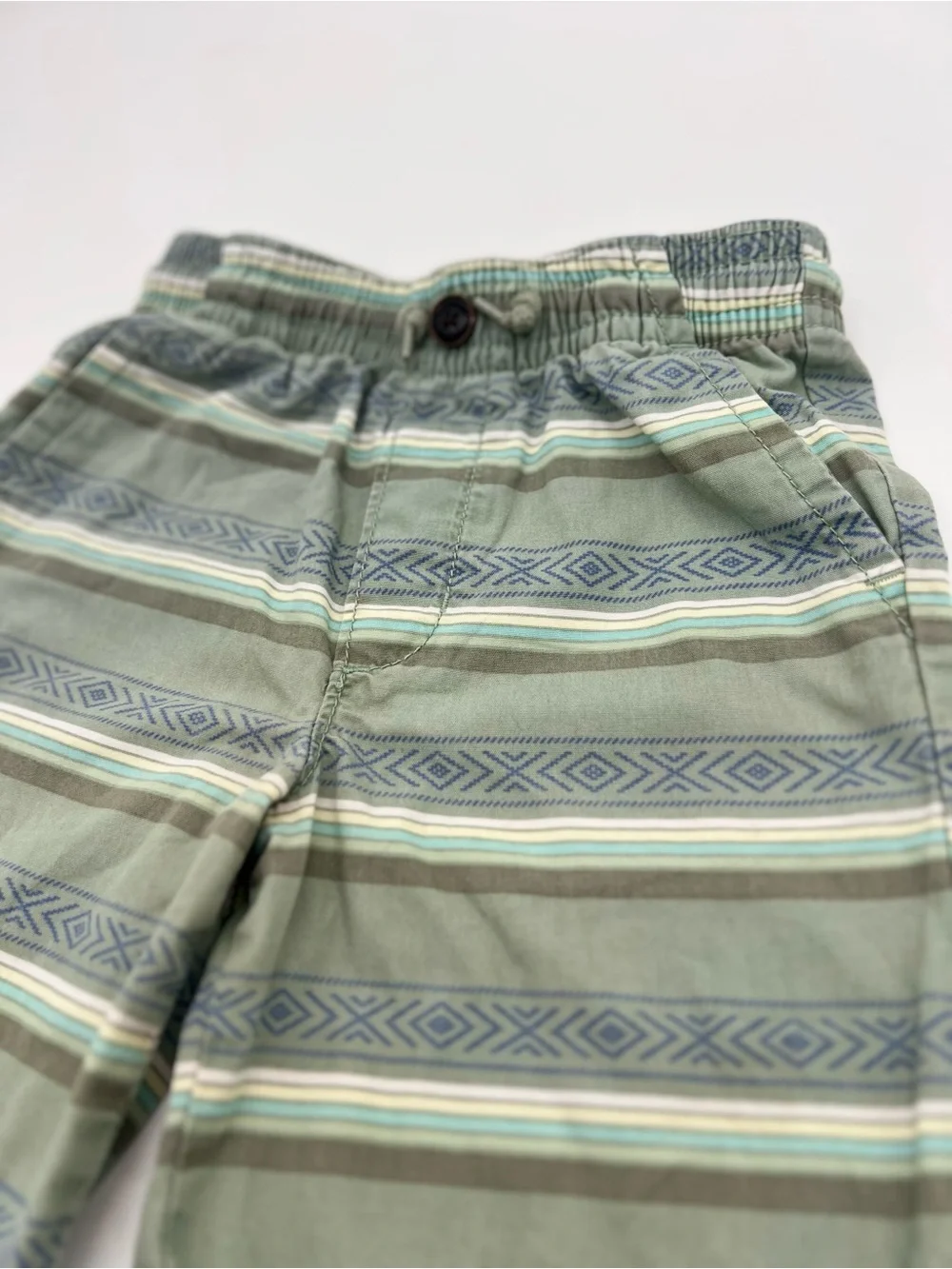 OshKosh B'gosh Boys Green Striped Cotton Shorts Sz 6